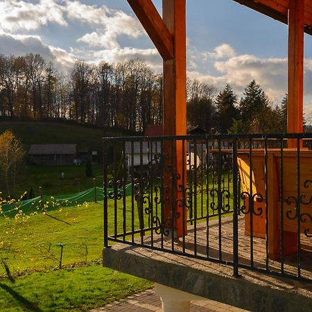 Holiday Home Dobrotin ヴォイニク エクステリア 写真